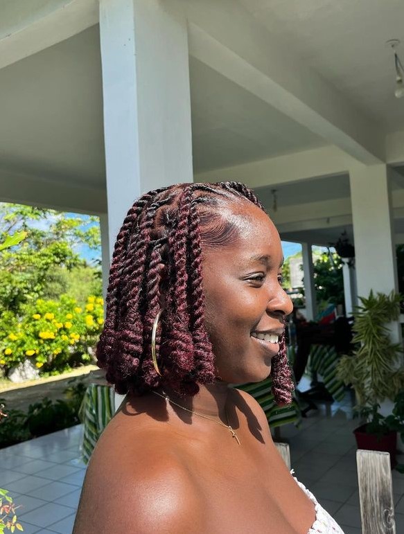 Colored Invisible Locs