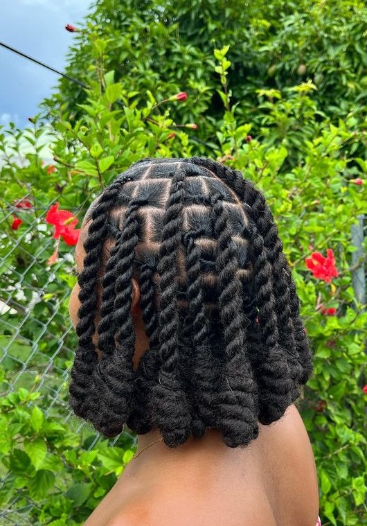 Short Invisible Locs