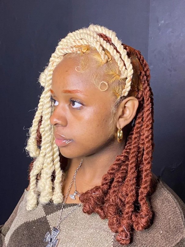 Colored Invisible Locs