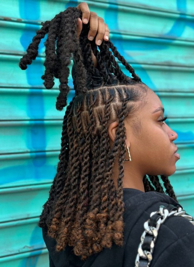 small Invisible Locs