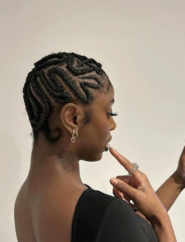 braided bald head hairtyle 